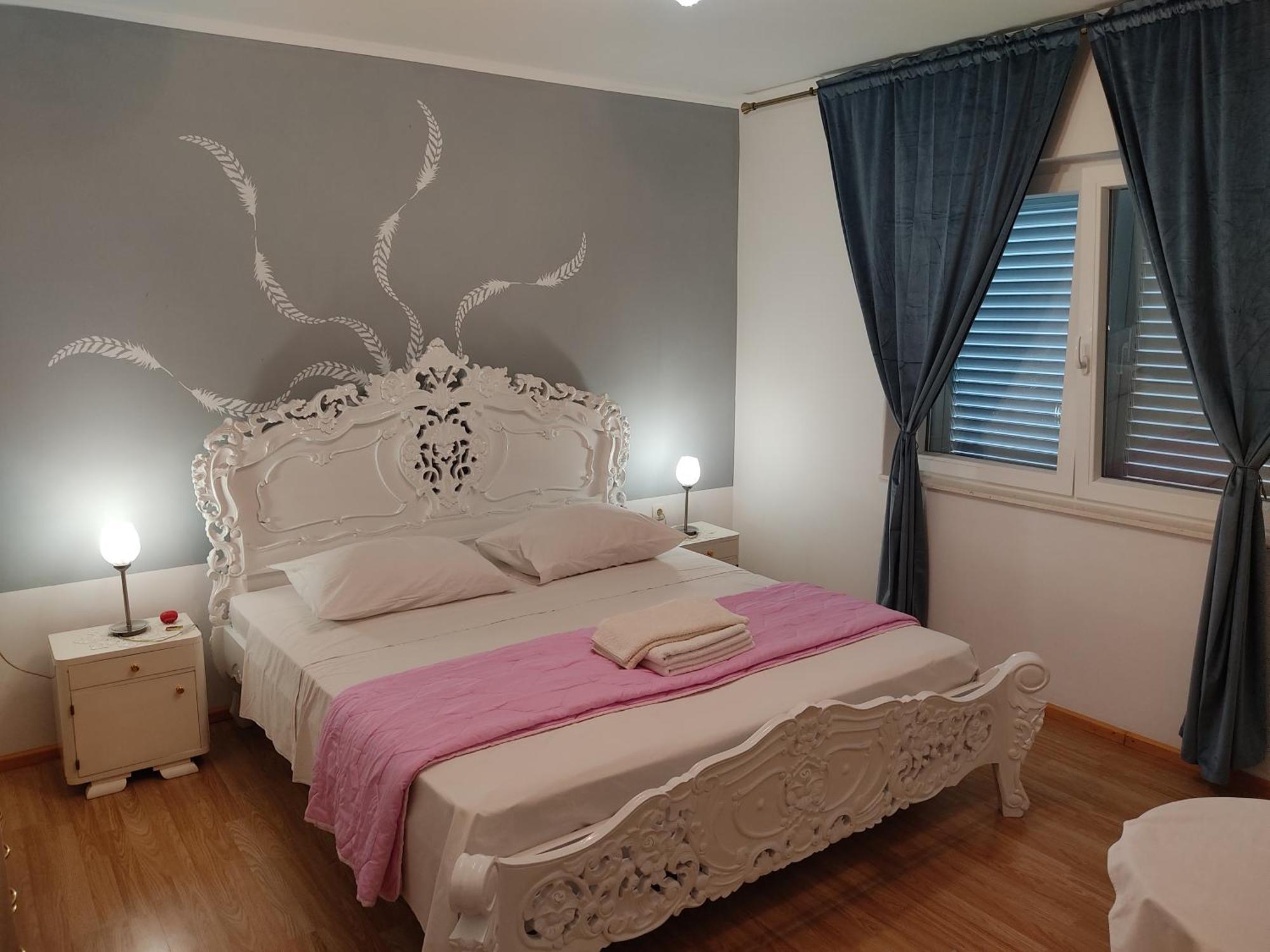 Apartments Milka Vodice Exterior photo
