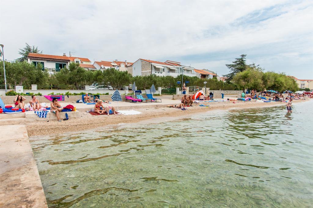 Apartments Milka Vodice Exterior photo